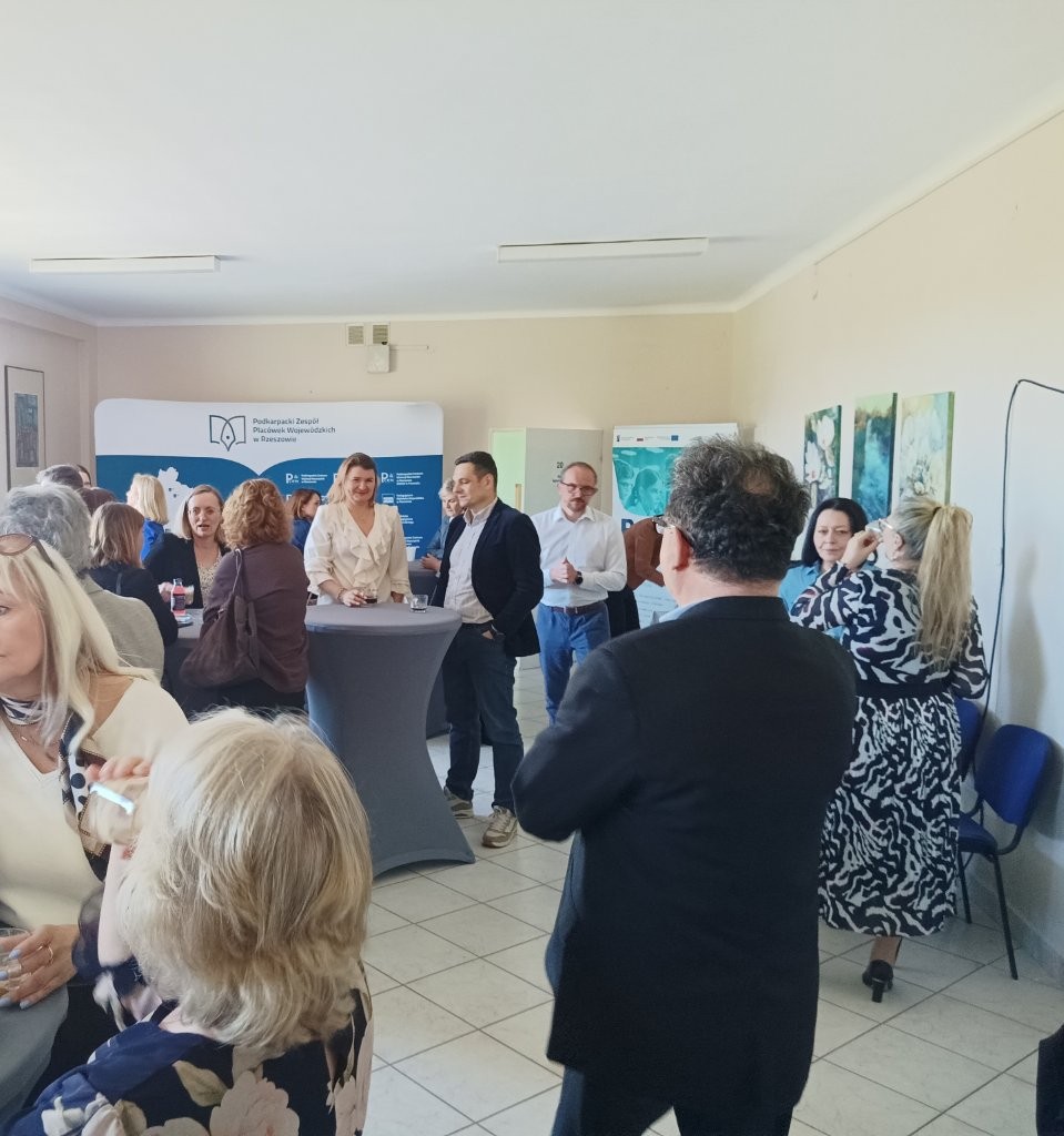 Networking dyrektorów szkół uczestniczących w szkoleniu